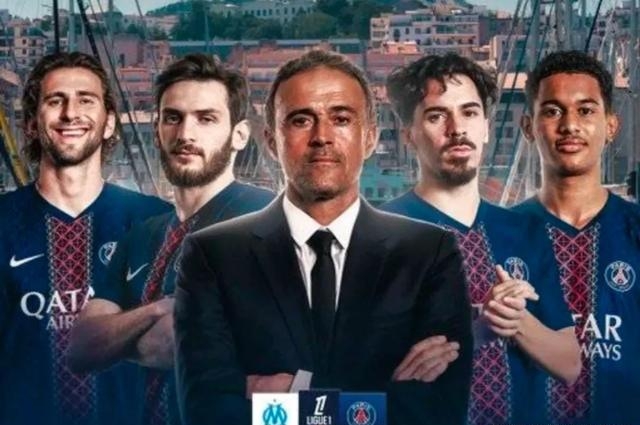 法国球队在法甲比赛中表现出团队合作精神